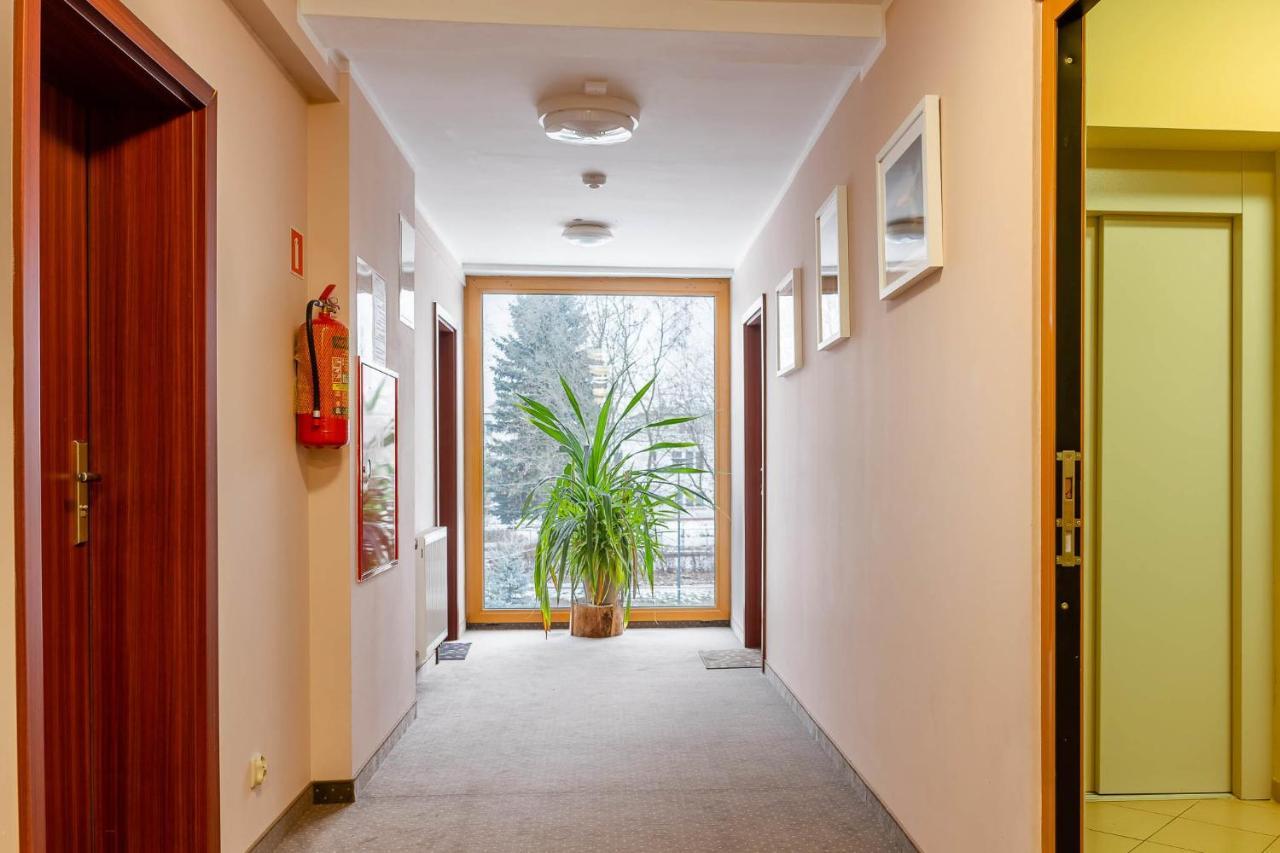 Hotel Przystan Warmia オルシュティン エクステリア 写真