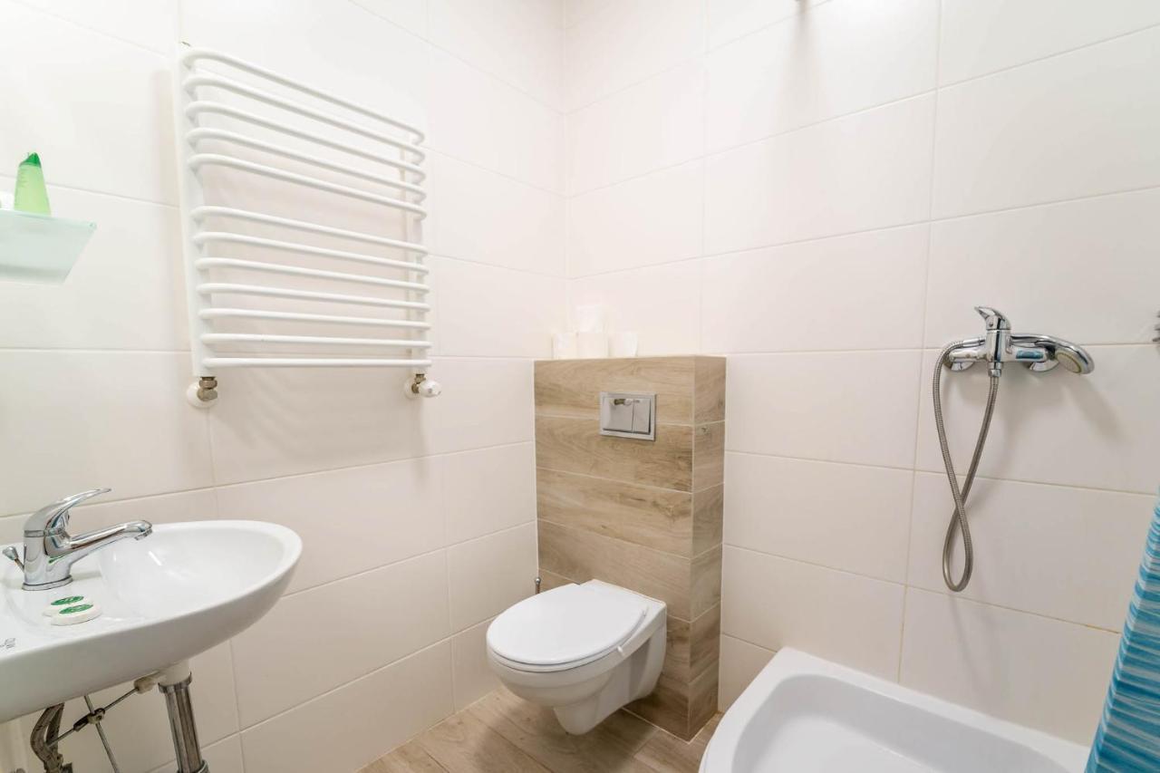 Hotel Przystan Warmia オルシュティン エクステリア 写真